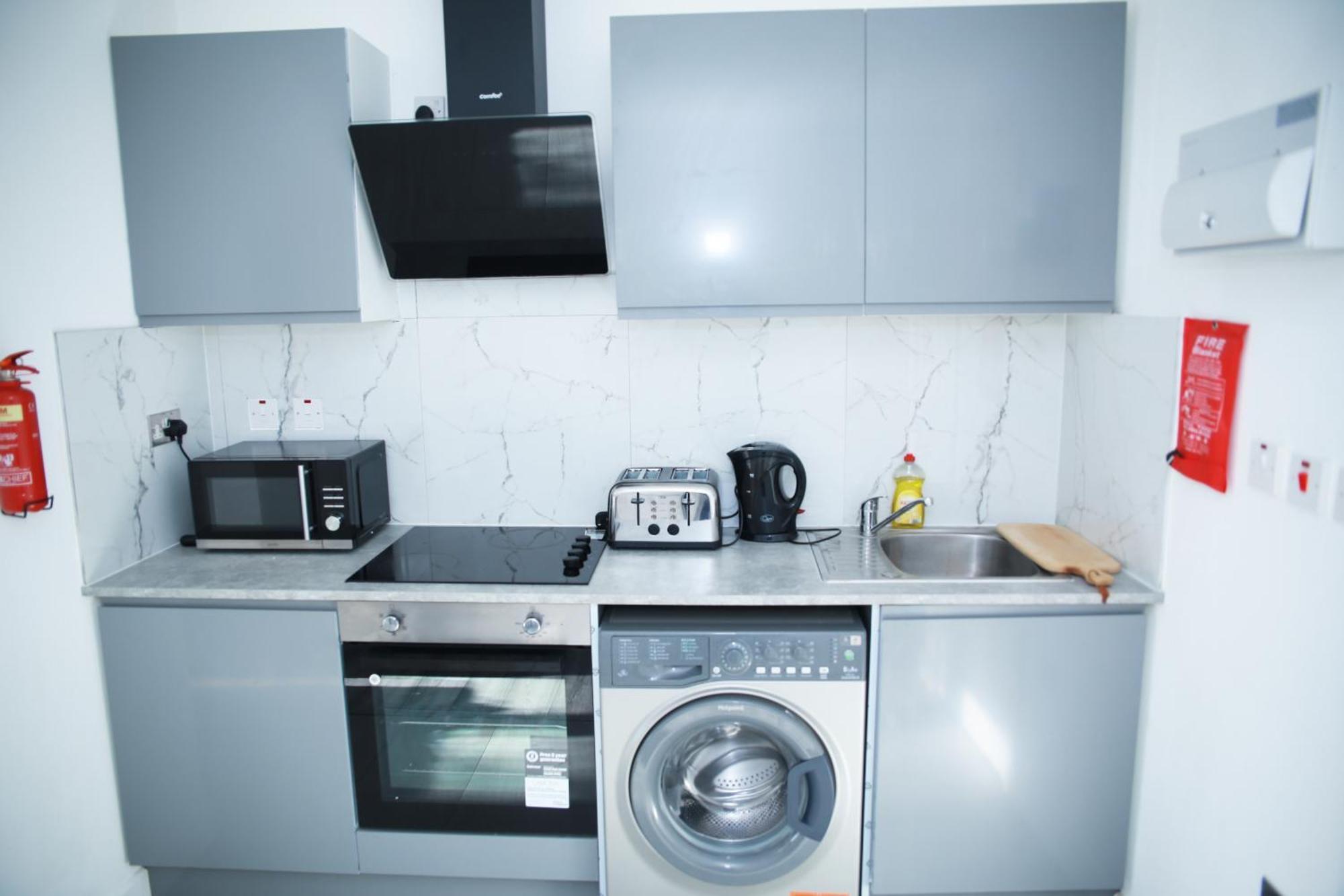 Central Harrow Cozy Apartment With Free Parking Harrow on the Hill Экстерьер фото